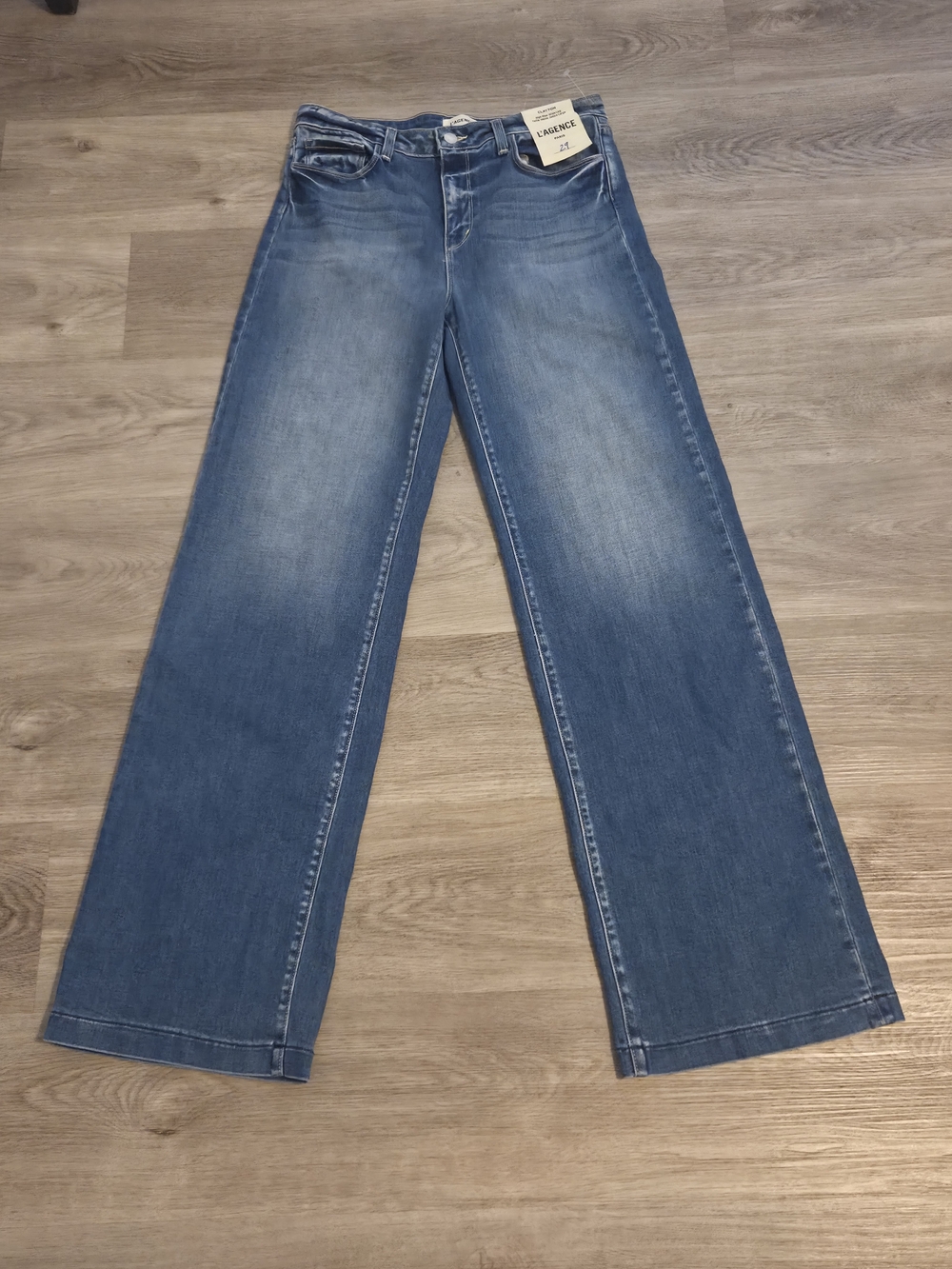 L'AGENCE Wide-Leg Jeans in Medium Blue Wash Size 29 - Picture 2 of 8